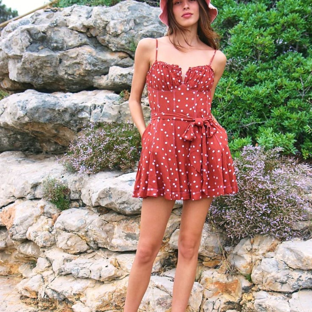 Free People Red Polka Dot Sleeveless Spaghetti Strap Romper Short Jumpsuit Size8